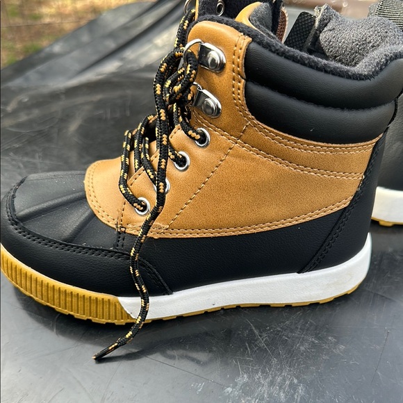 Wonder Nation boys winter boots size 12 - Picture 5 of 7